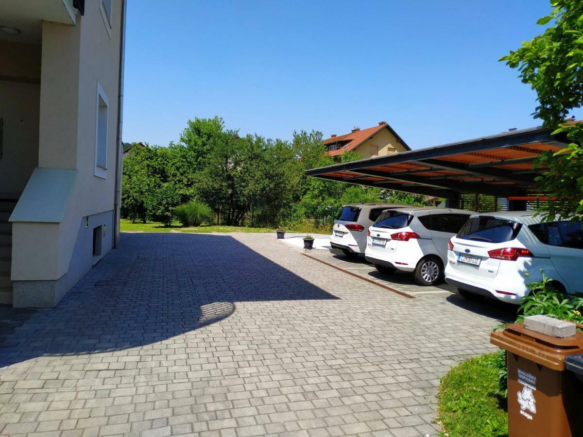 Sweet Stay Roznik Apartment Lublaň Exteriér fotografie